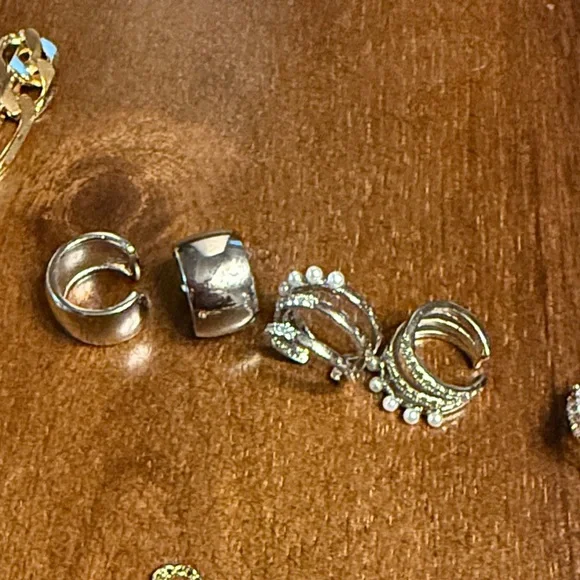 Bundle of Pretty Bird Yellow, White, Rose Gold-Plated Jewelry - Picture 5 of 7